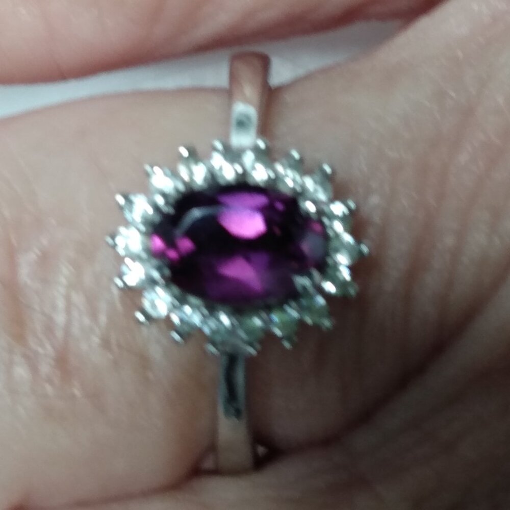 Rhodolite garnet halo ring - Picture 6 of 9